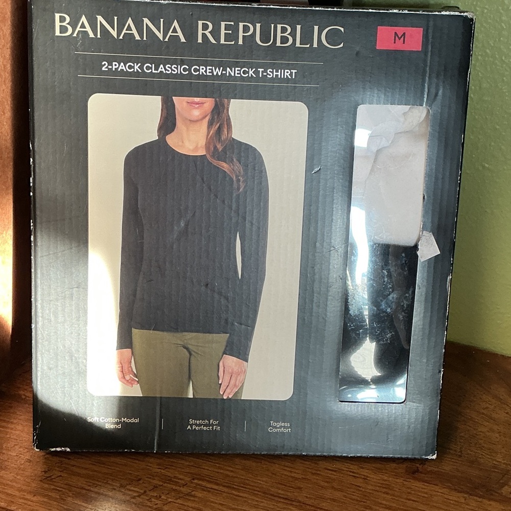 Banana Republic Black Crew Neck Sweater